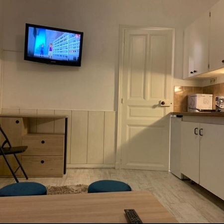 Studio Meuble Gare أنجير المظهر الخارجي الصورة